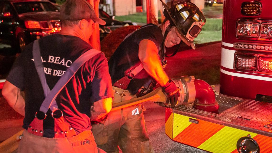 Firefighters battle fire at vacant Virginia Beach business