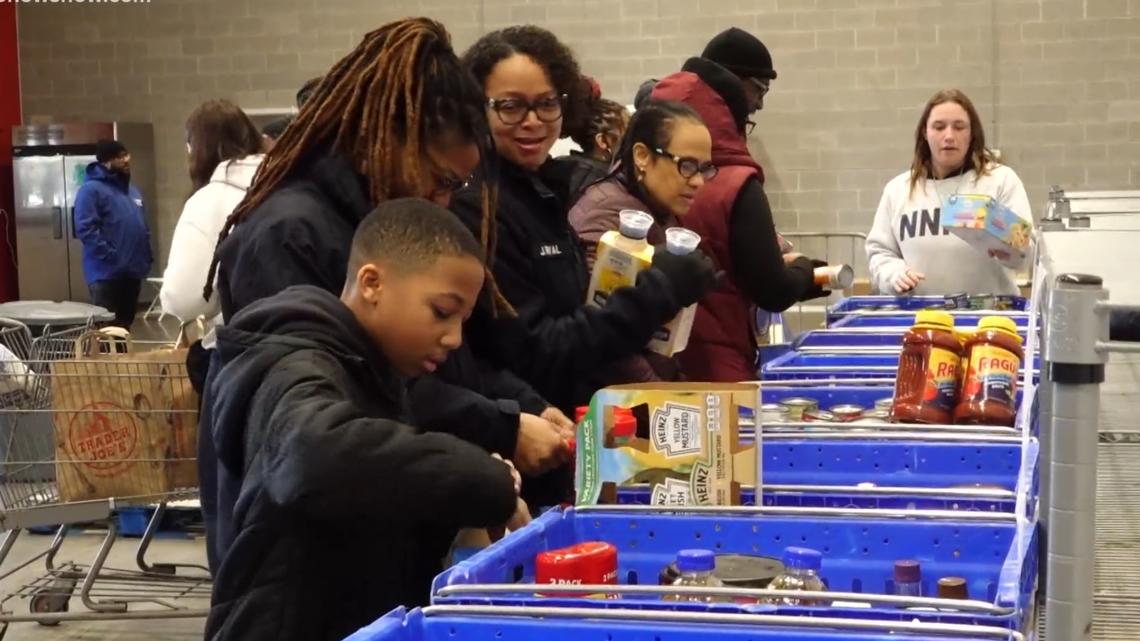 Community comes together to help foodbank for 10th annual MLK Day of Service in Newport News