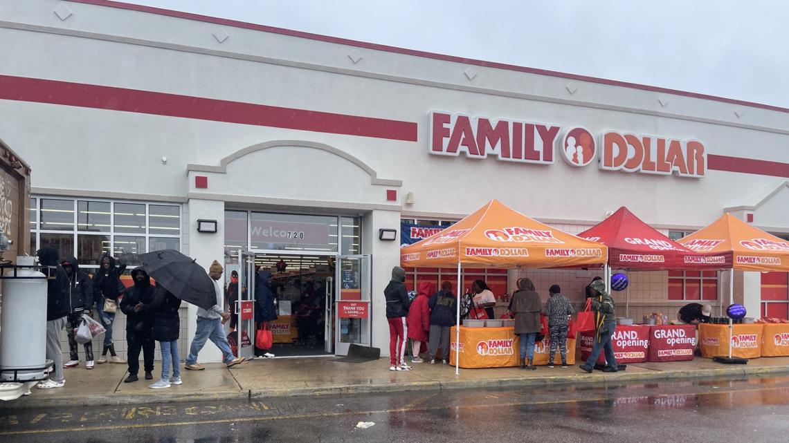 Family Dollar nearly ready for business on Duluth's Central Entrance