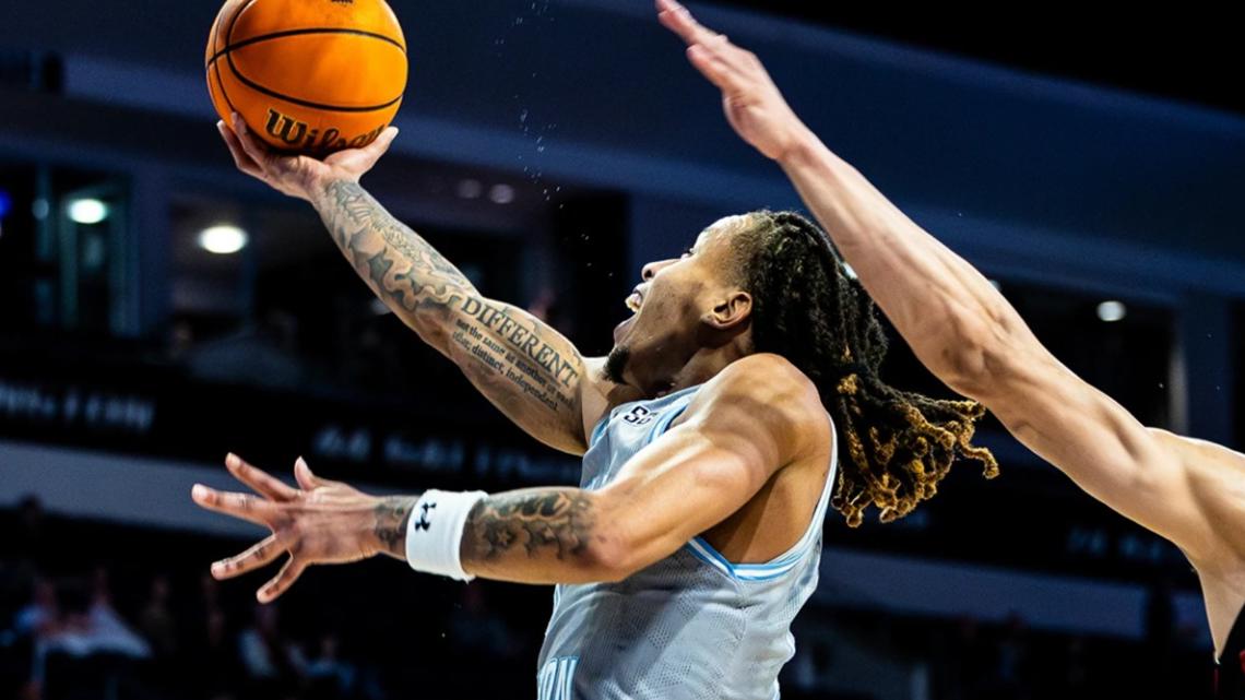 Monarchs surge past Louisiana behind Battle’s 27-point finale