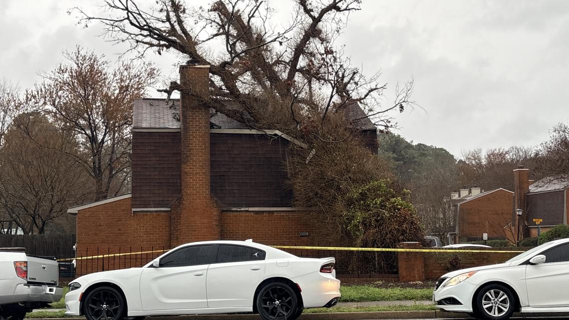 Severe storms damage Virginia Beach neighborhoods, leave townhomes uninhabitable