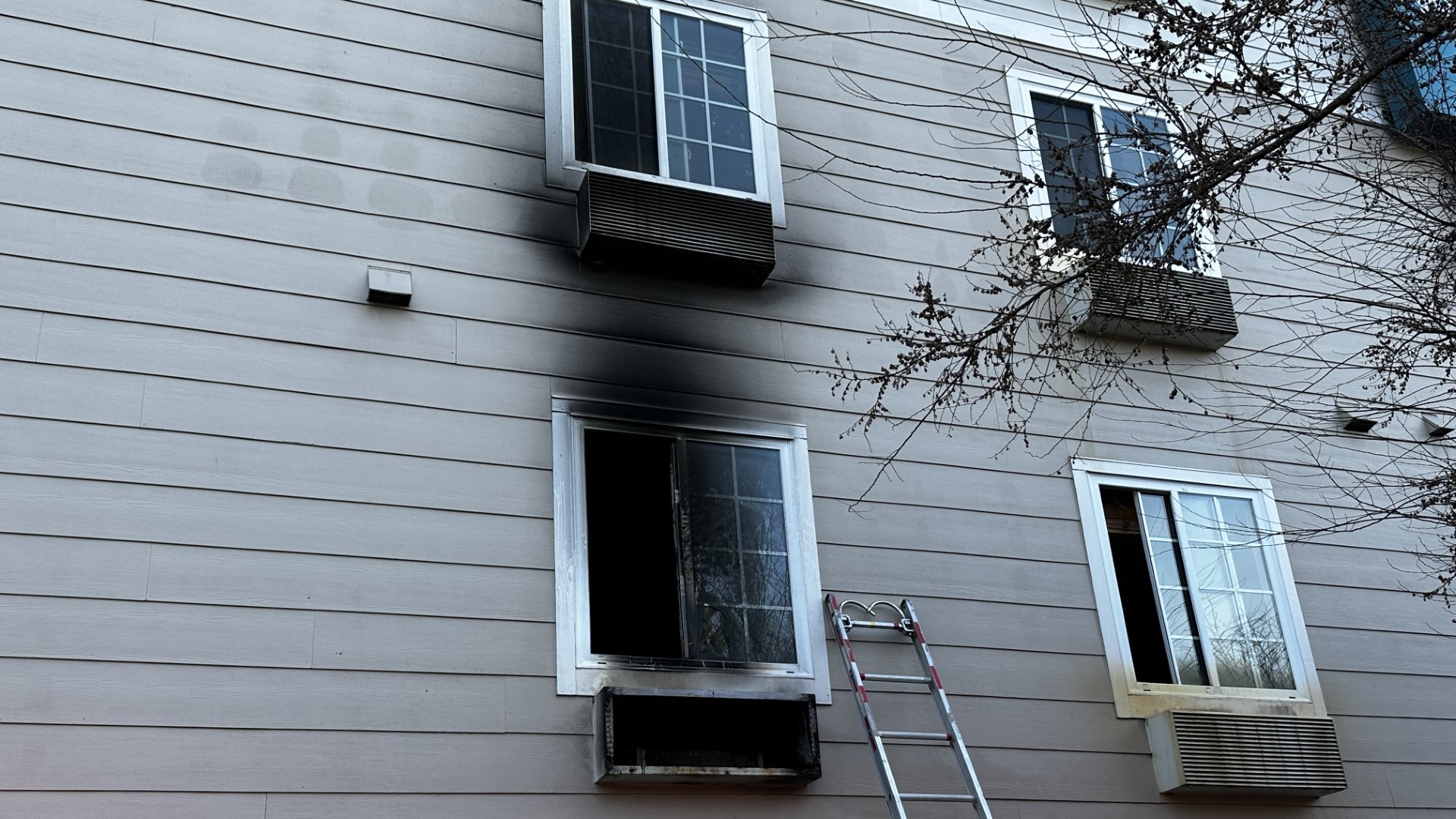 Fire officials say the fire was accidental, starting in a window HVAC unit inside a vacant apartment.