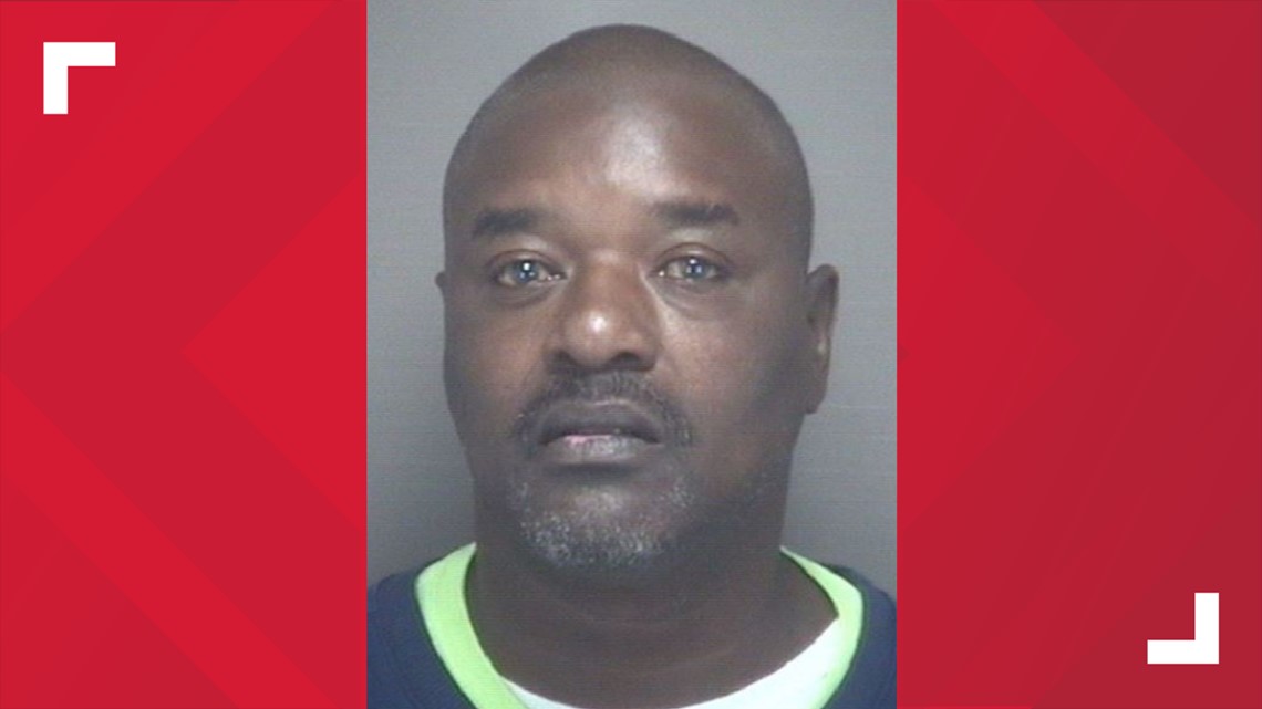 Traffic stop leads to arrest over cocaine in Manteo