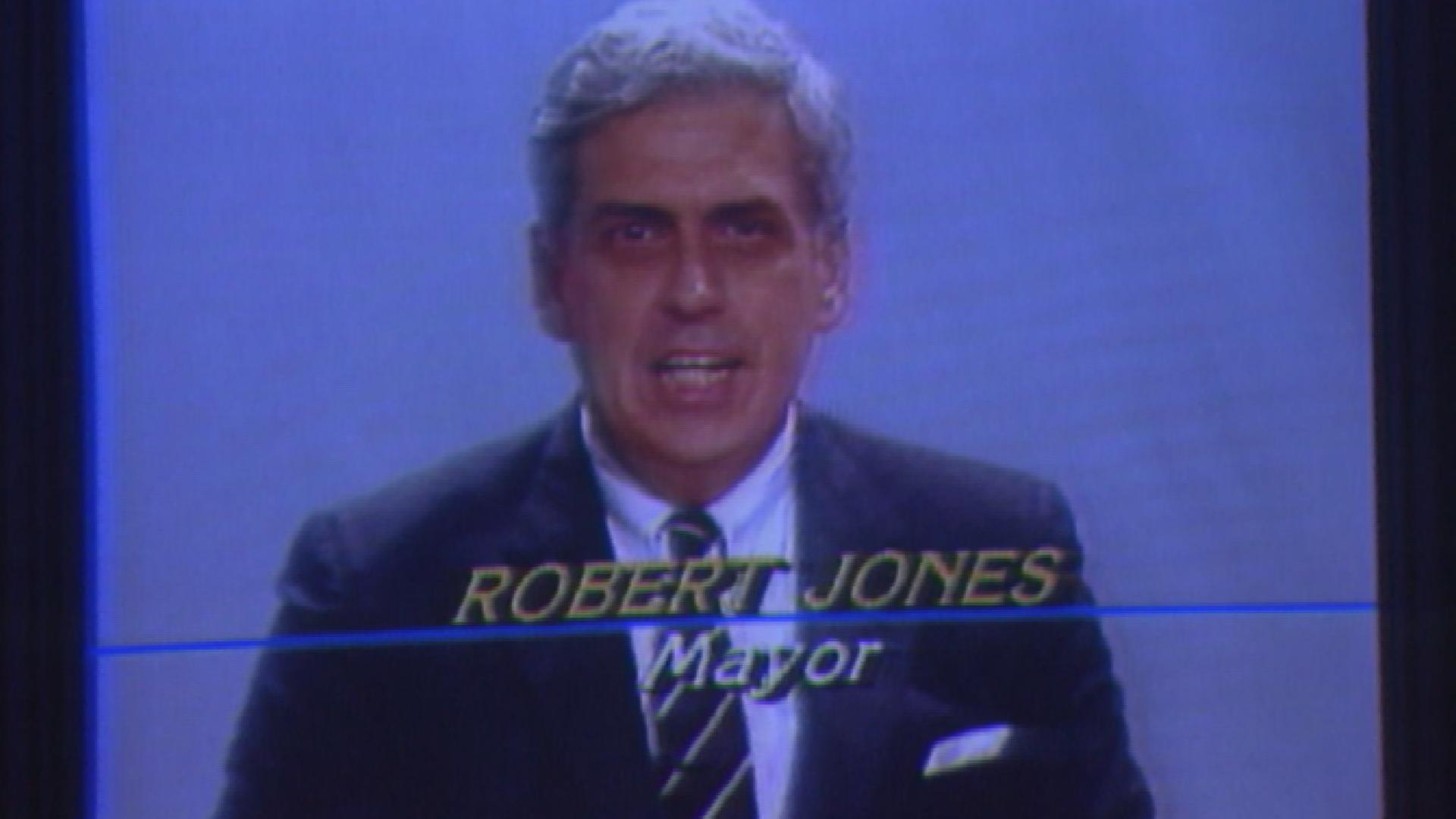 Original Air Date: January 7, 1987: Virginia Beach Mayor Robert "Bob" Jones hosts the first-ever televised live State of the City address.