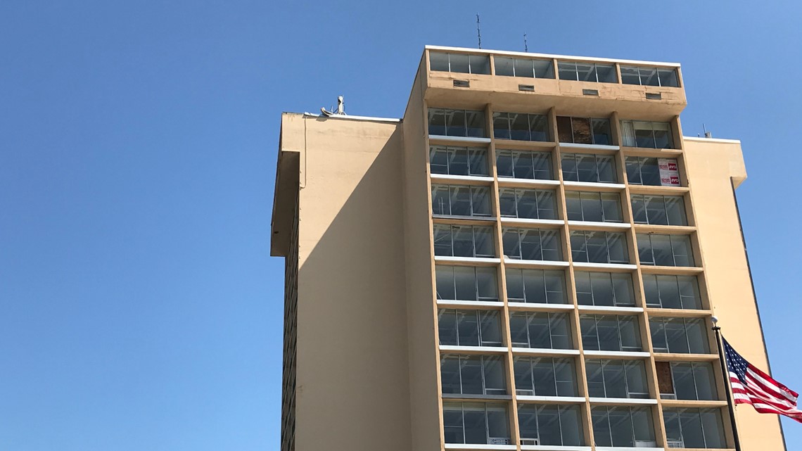 What S To Come Of Dilapidated Military Circle Mall Hotel With 3 Million Price 13newsnow Com