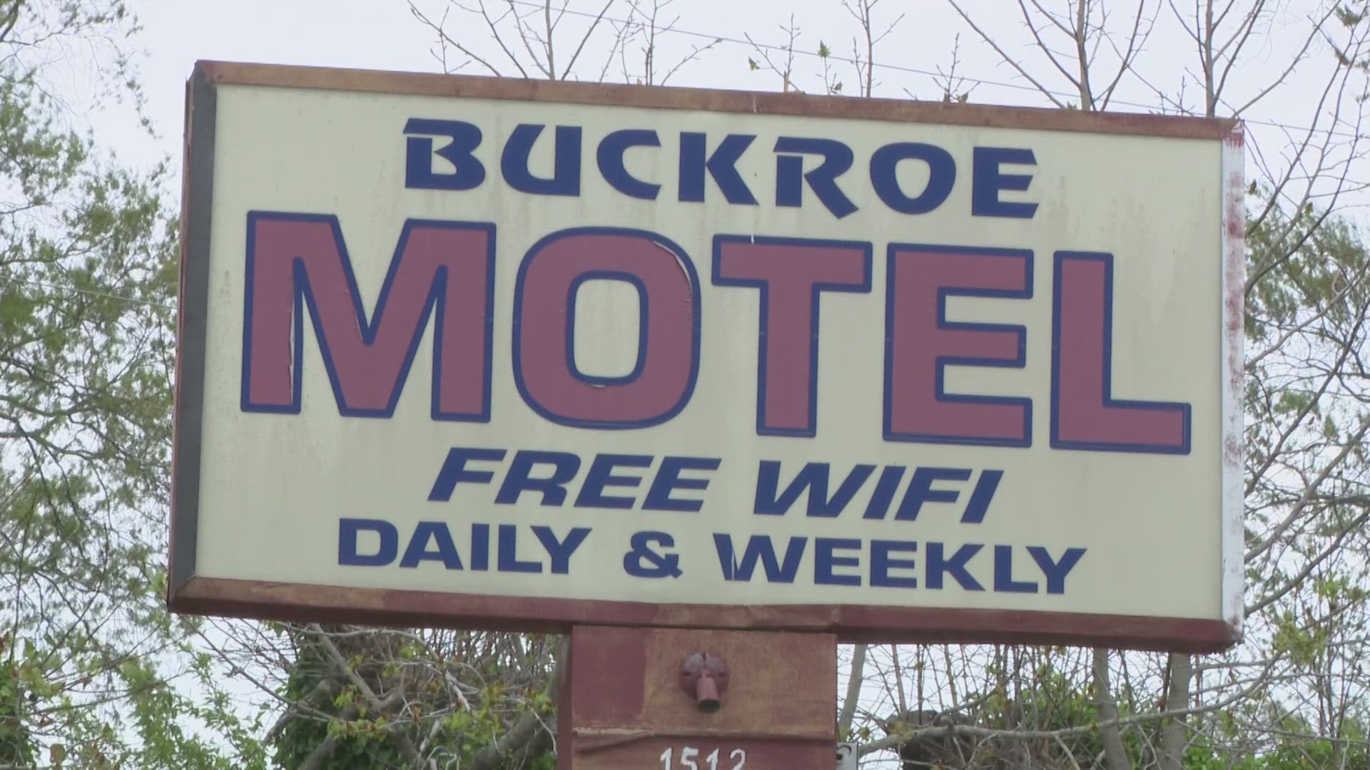 Almost half a dozen guests at the Buckroe Motel say they were informed they have 24 hours to get out!