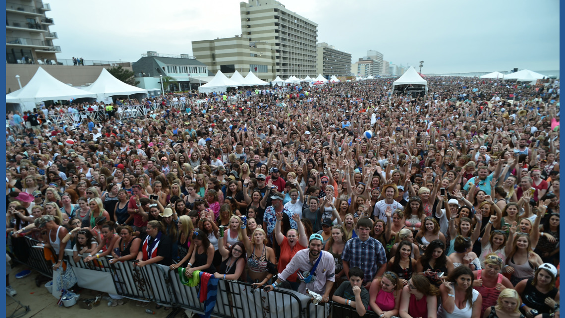 Patriotic Festival returning to Virginia Beach Oceanfront, with ‘big box office’ headliner planned