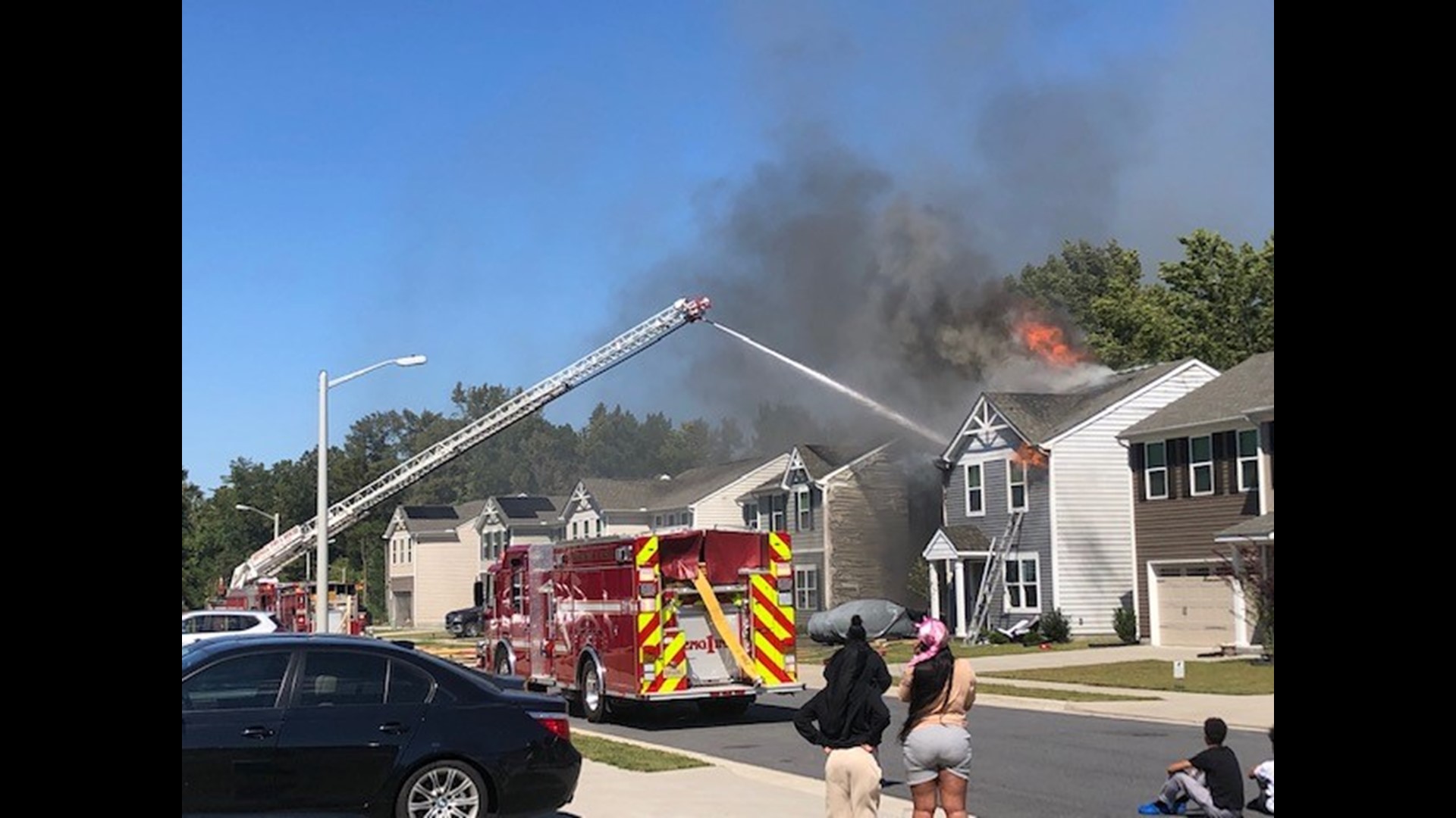 Pet rescued from house fire in Suffolk | 13newsnow.com