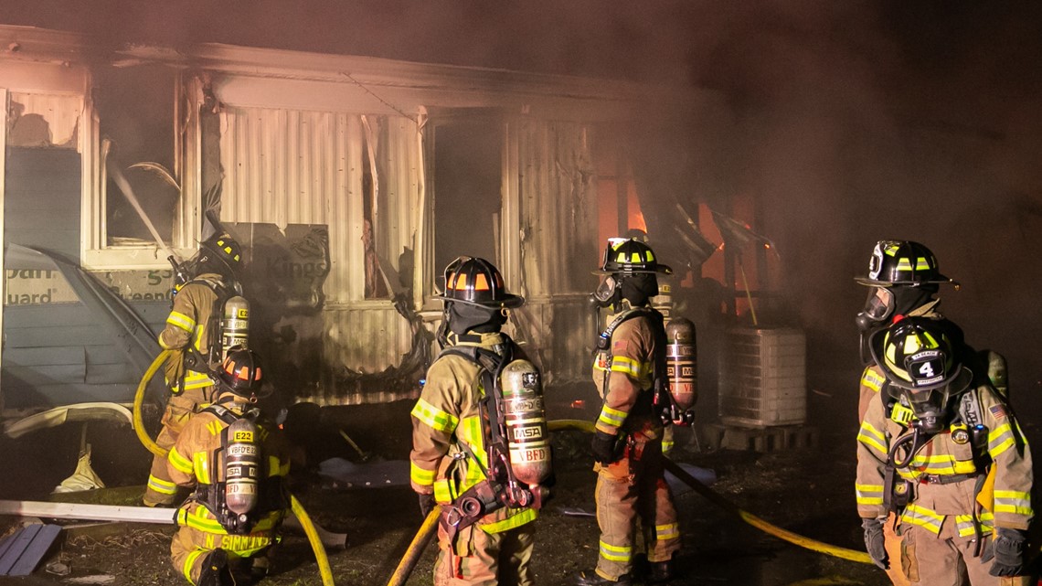 8 Displaced After Mobile Home Fire In Virginia Beach 