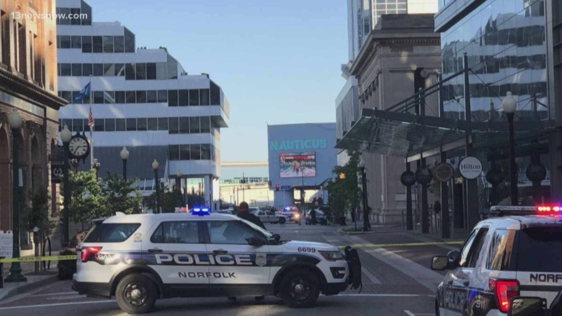 A man has been arrested after a bomb threat was made at a Norfolk hotel.