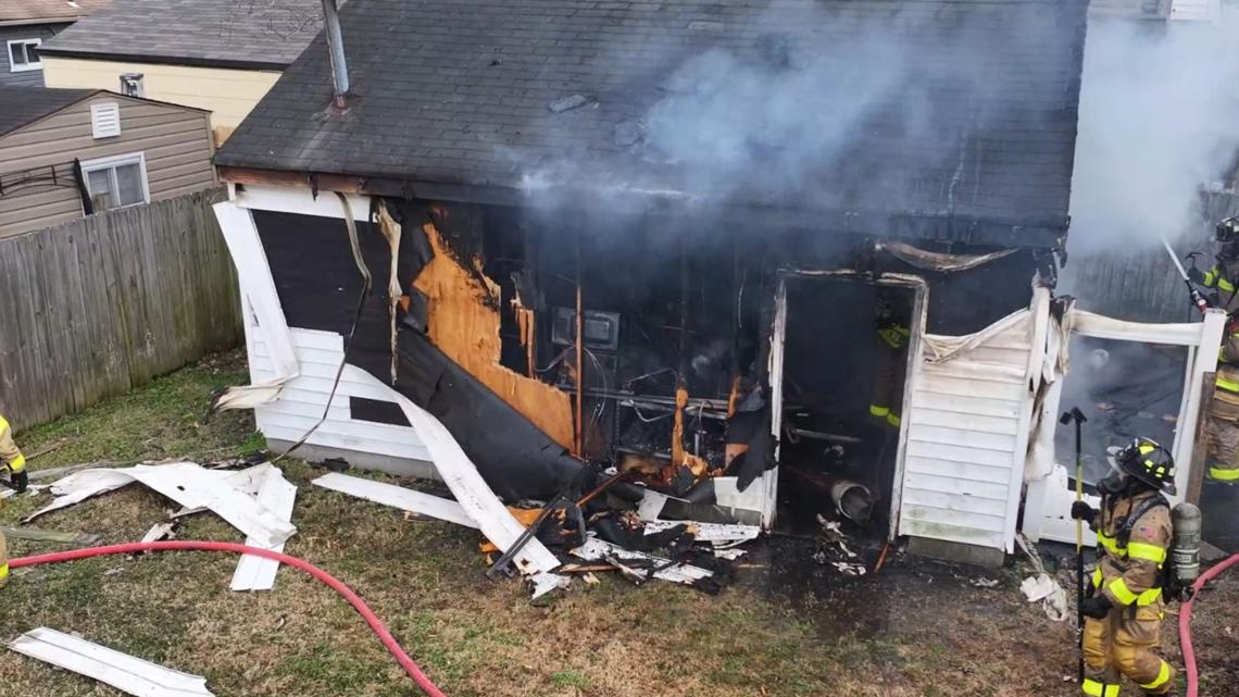 Fire damages Virginia Beach garage; no injuries reported