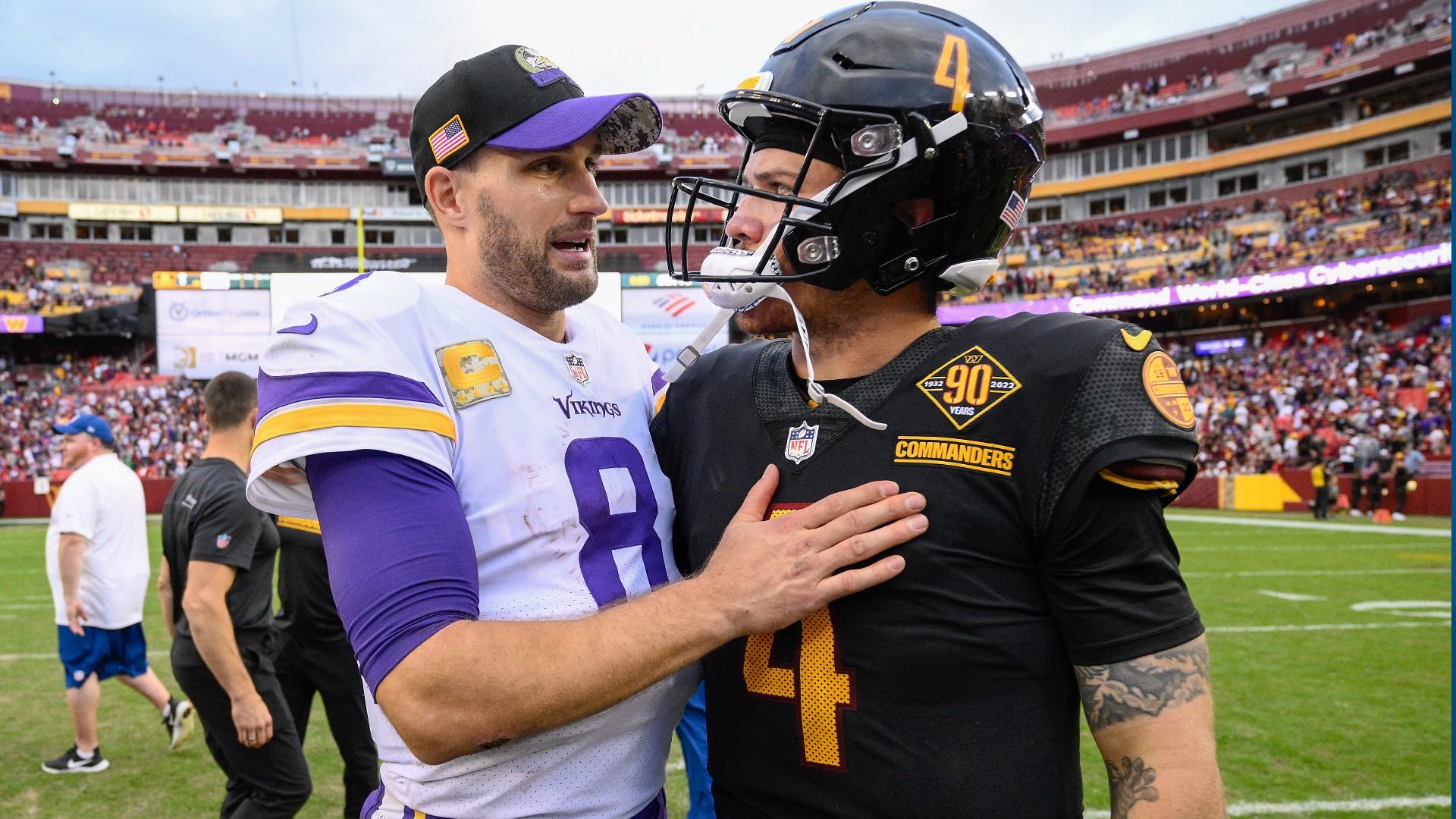 Iced-out Kirk Cousins celebrates Vikings 20-17 win over Commanders