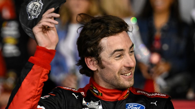 Blaney wins Coca-Cola 600 at Charlotte to end winless drought