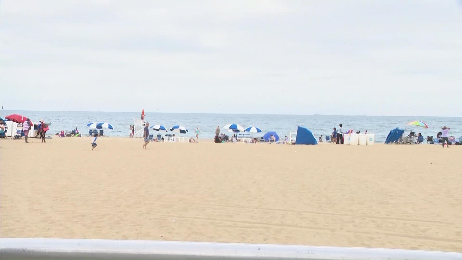 Crowds enjoy Virginia Beach Oceanfront for Labor Day