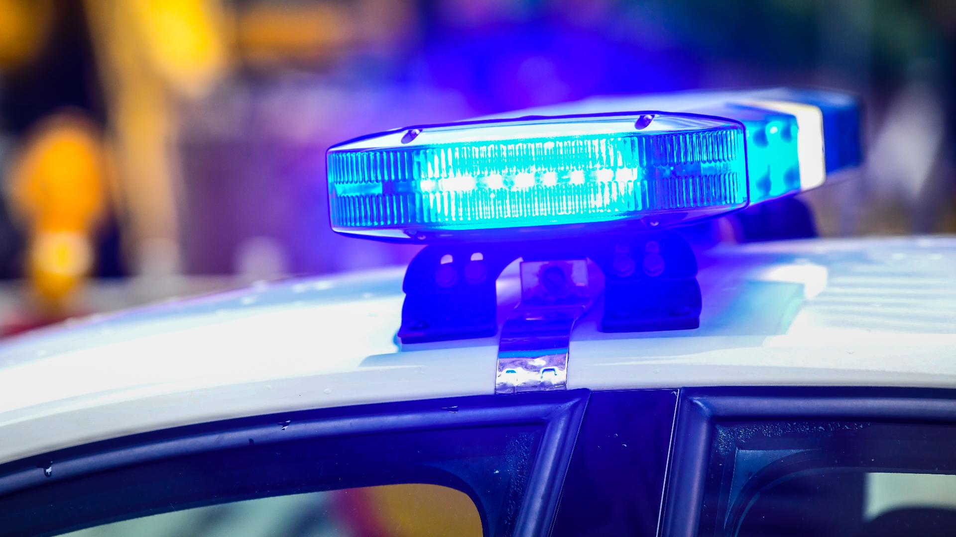 Coverage image for: Officers investigating shooting at occupied vehicle in Norfolk