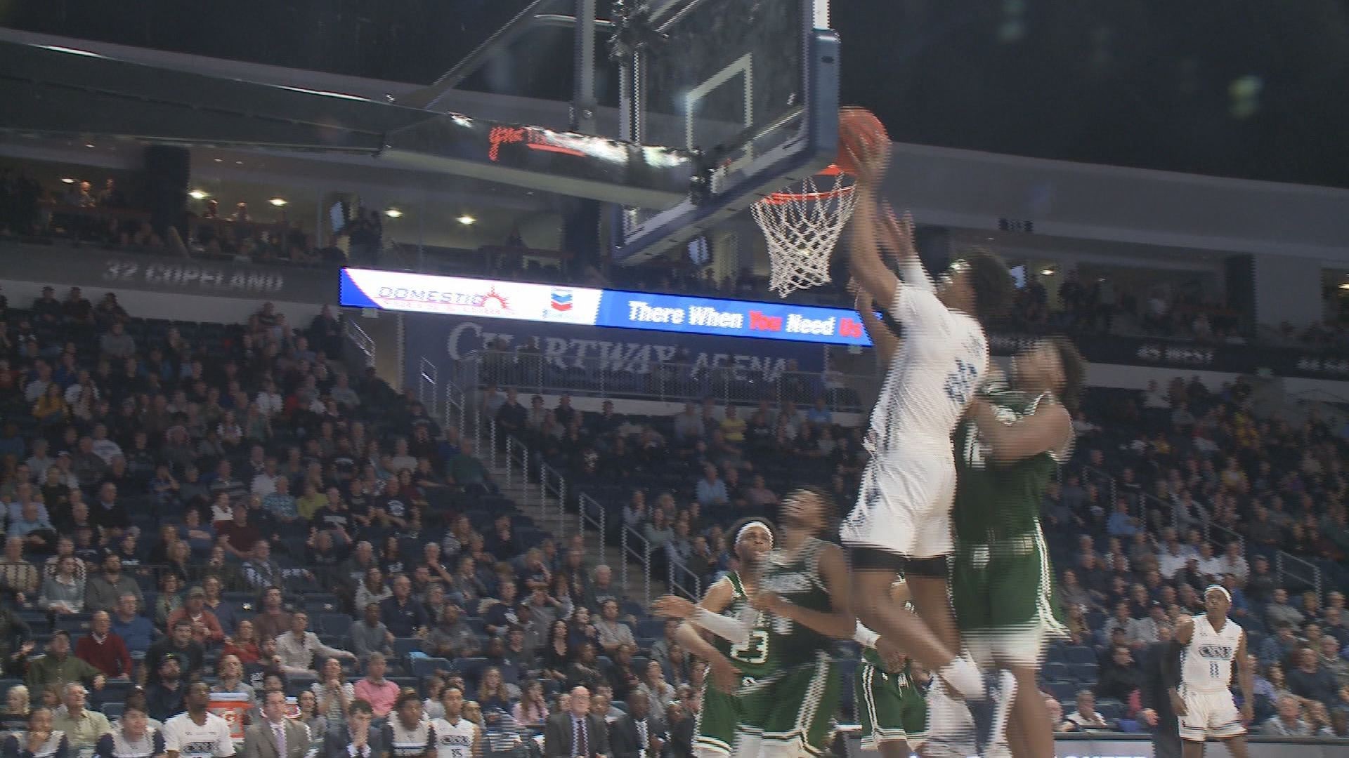 ODU won its third straight game as Kalu Ezikpe led the Monarchs with 12 points and 14 rebounds.