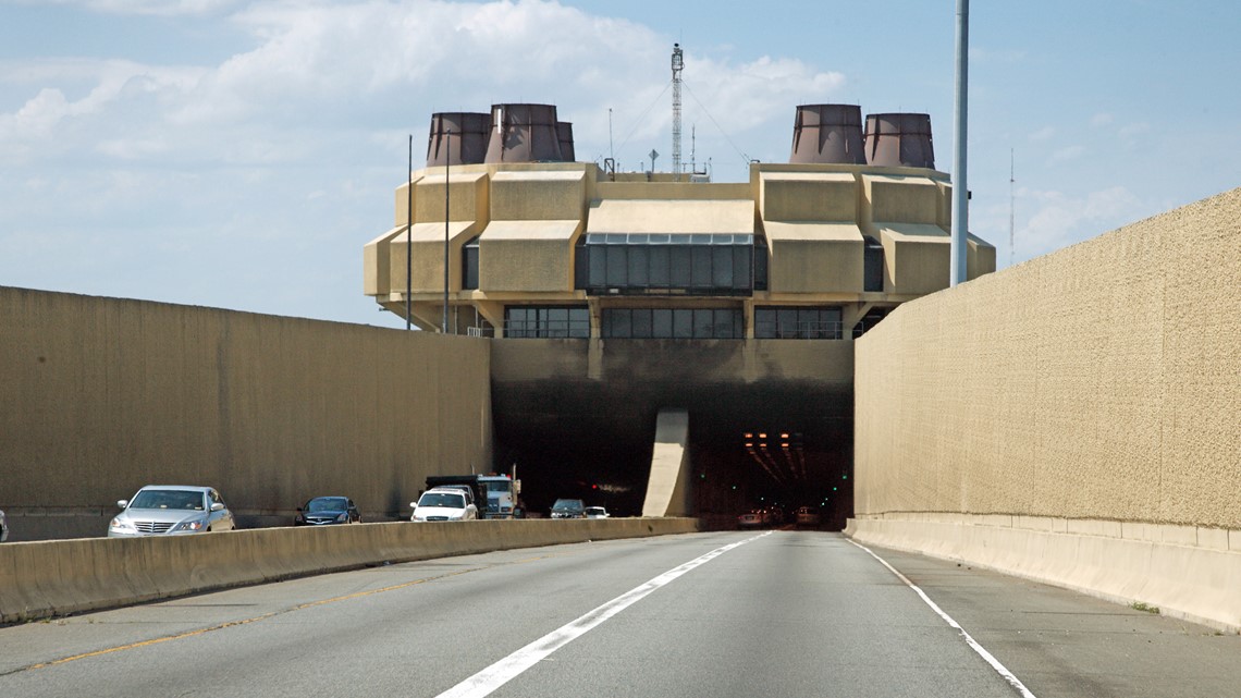 Northbound lanes of MonitorMerrimac Memorial BridgeTunnel closed for