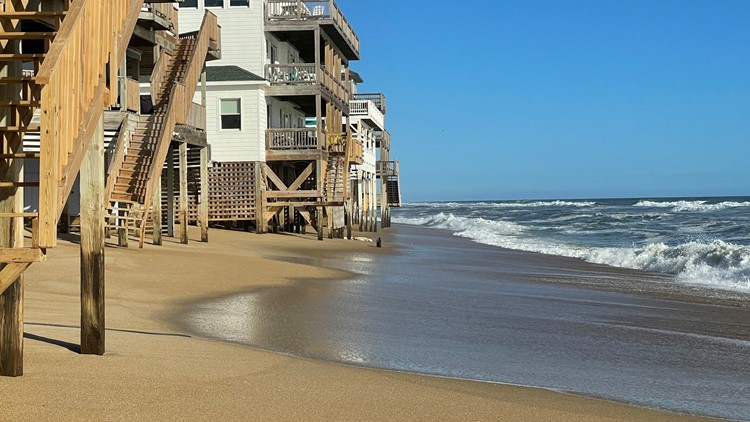 Shifting sands and houses: Rodanthe residents prepare to move homes away from rising ocean
