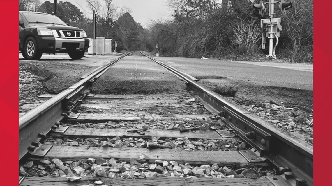 Several Suffolk railroad crossings will be closed for 'emergency repairs and maintenance' - Vimarsana News