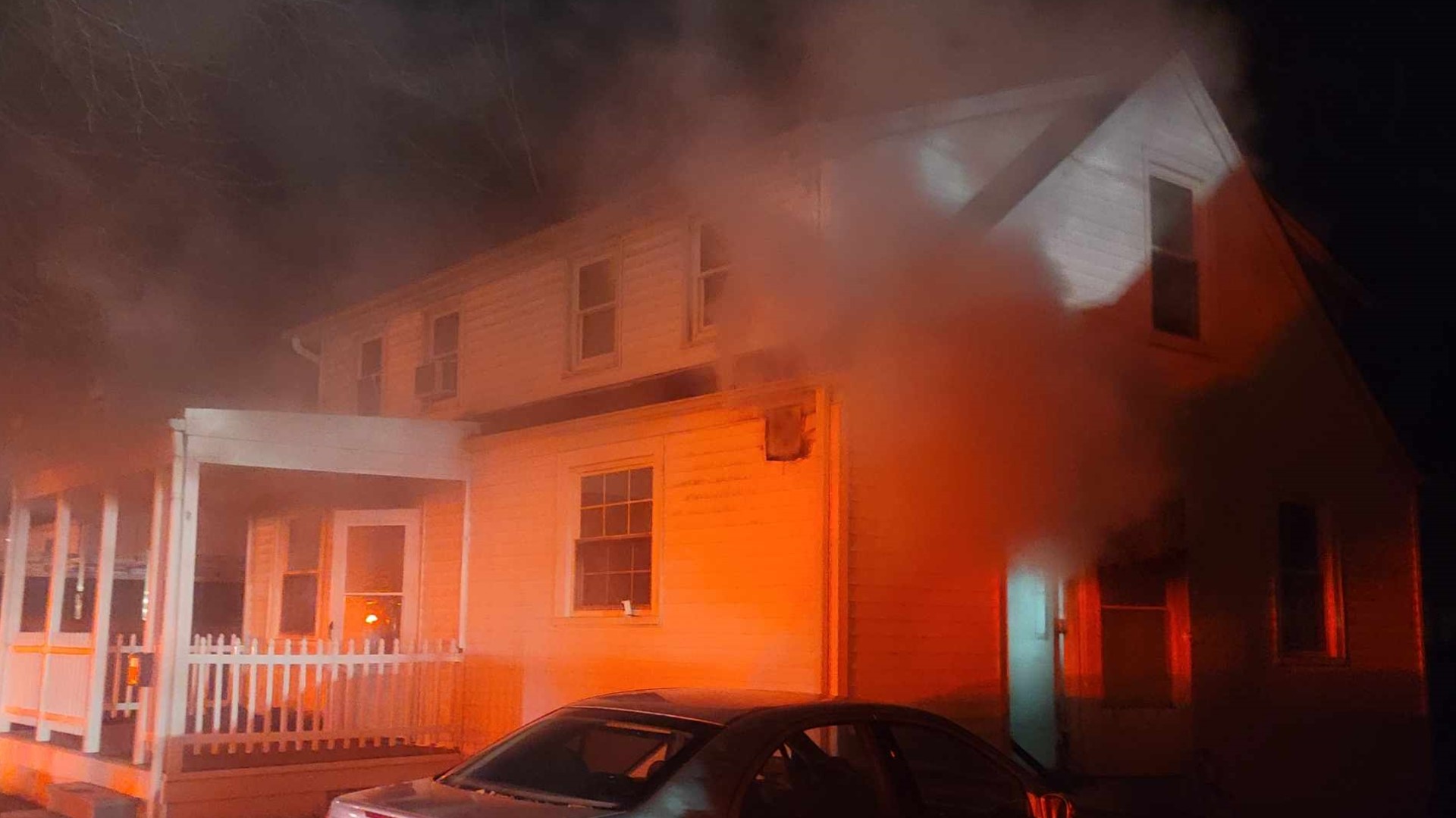 Portsmouth house fire displaces 4 13newsnow