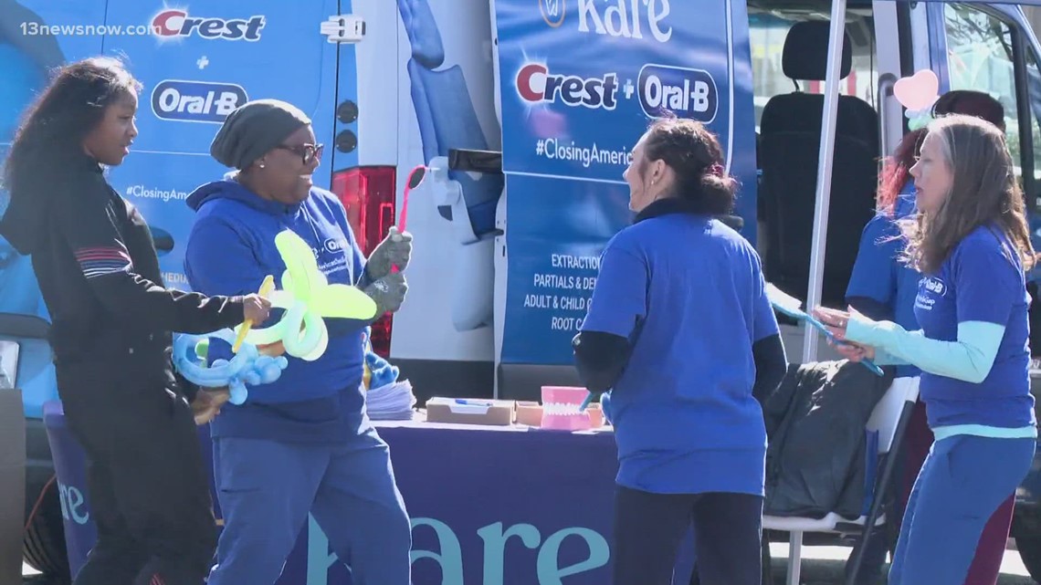 Mobile clinic offers free dental services in Norfolk