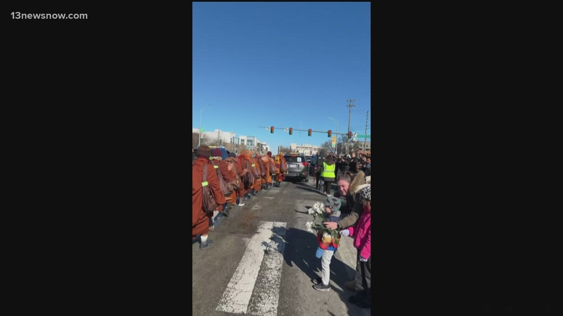 Monks walking for peace reach Richmond, Virginia