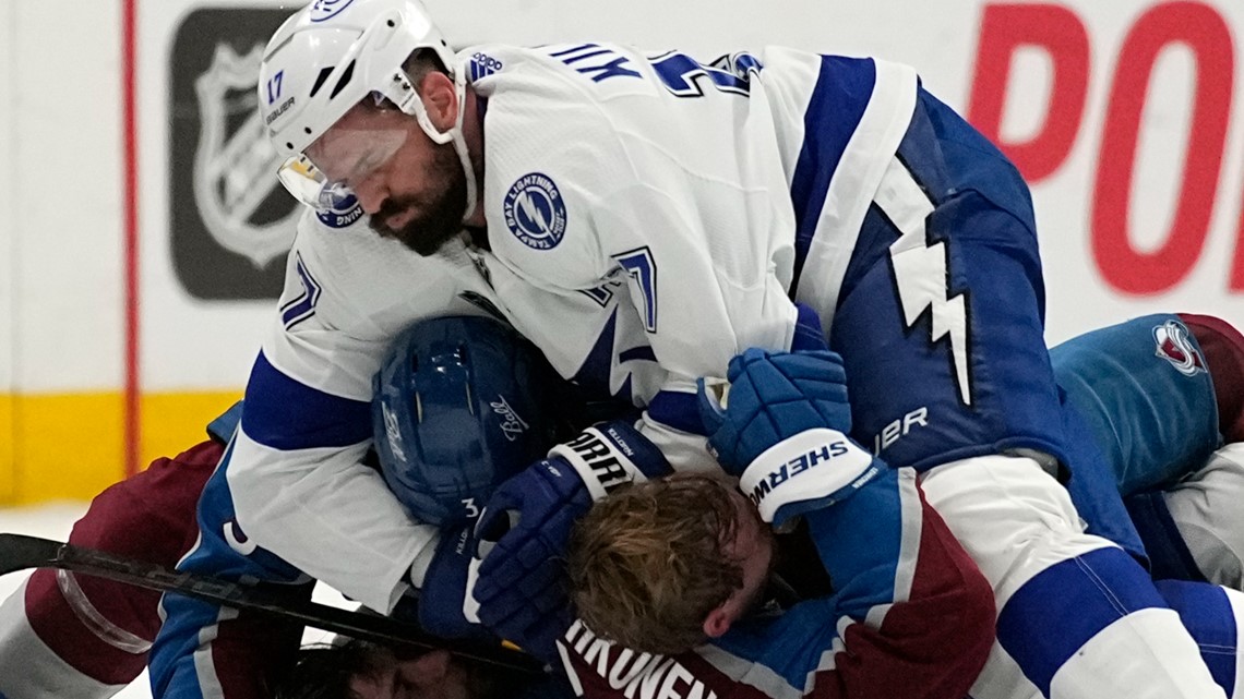 Avalanche rout Lightning 7-0 to take 2-0 lead in Cup Final