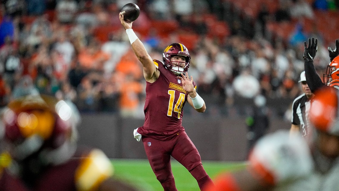 QBs Sam Howell, Jacoby Brissett produce as Commanders edge Browns in  preseason opener – The Virginian-Pilot