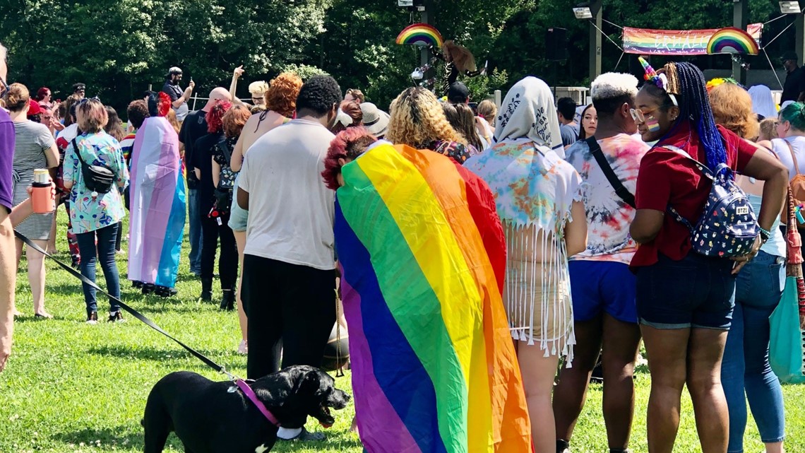 First LGBTQ Pride event in Suffolk brings in big crowd | 13newsnow.com