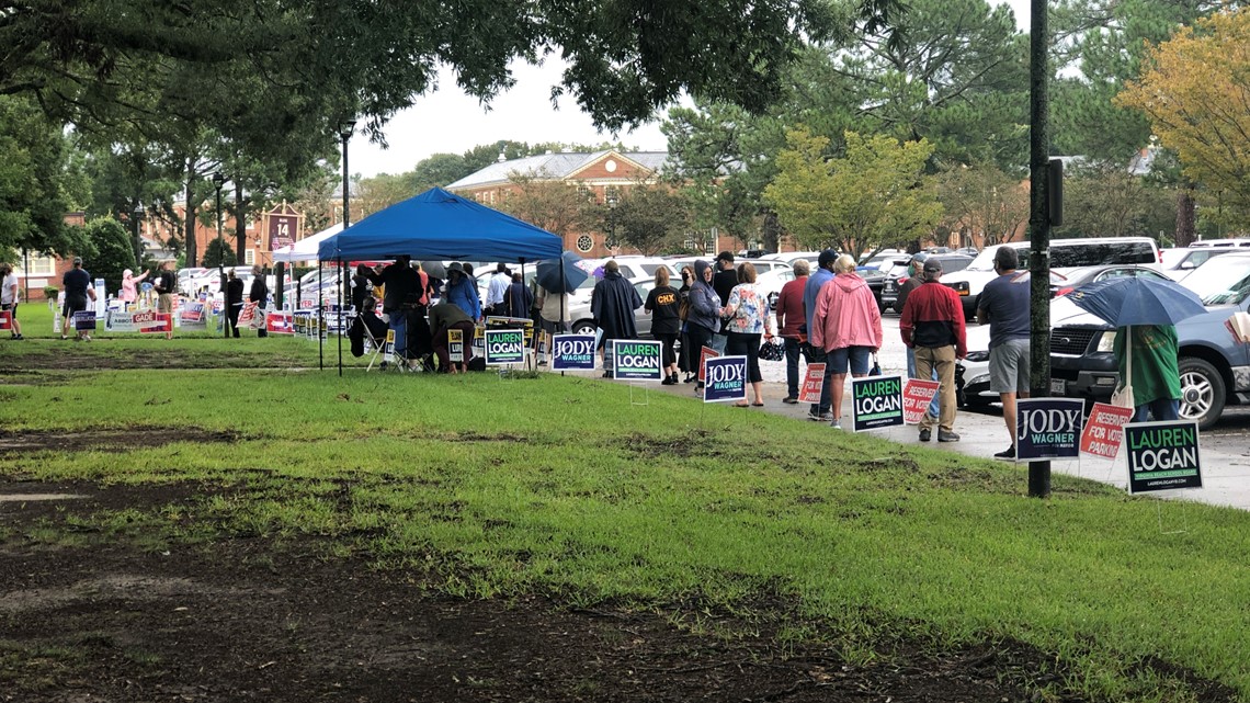 Polls packed as people early vote in Virginia Beach
