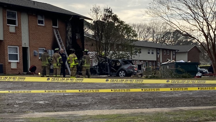Virginia Beach couple loses home to fire after man crashes into townhouse, dies