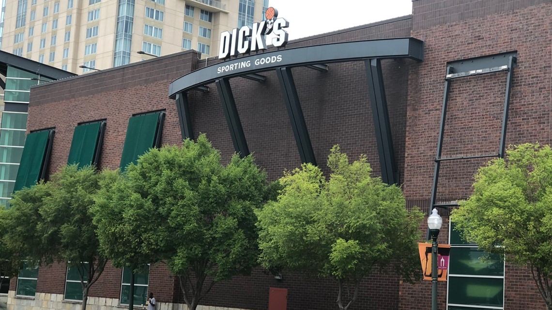Dick's Sporting Goods store leaving Virginia Beach Town Center
