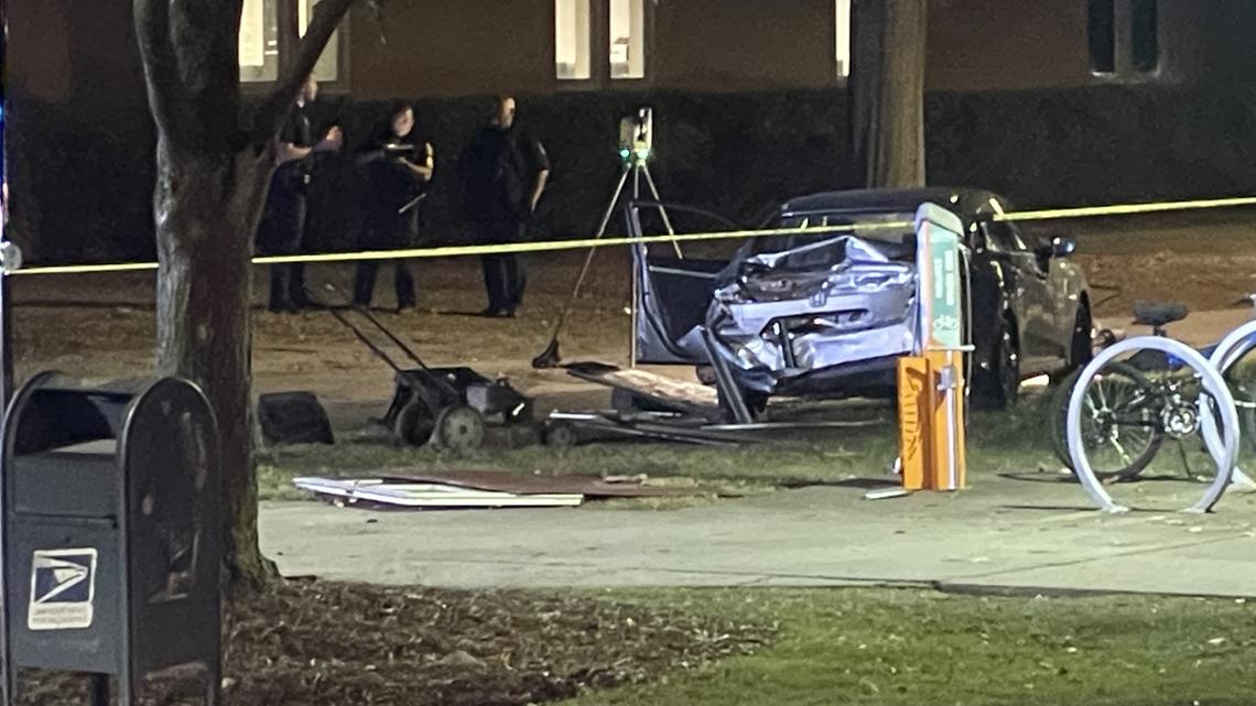 2 hurt in crash near ODU, eyewitness says - Vimarsana News