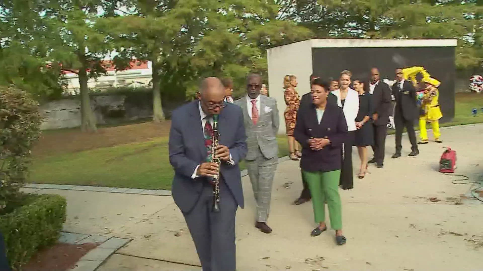 Heavy hearts filled the Charity Hospital Cemetery to remember the lives lost in the aftermath of Hurricane Katrina 18 years later.