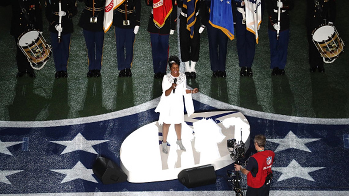 Super Bowl 2019: Gladys Knight Sings the National Anthem