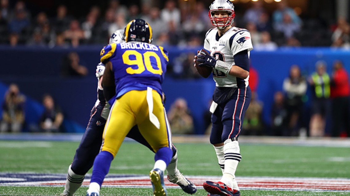 Robert Kraft's Patriots beat Rams 13-3 in lowest scoring Super